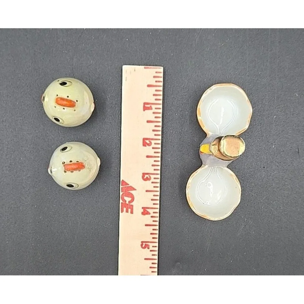 Lusterware‎ Chicks Salt Pepper Shakers Egg Cup Nest Vtg Duck Bird Ceramic Kitch